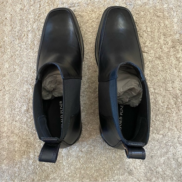 New with box Donald Pliner Calf leather upper  boots men’s size 9 main image 5
